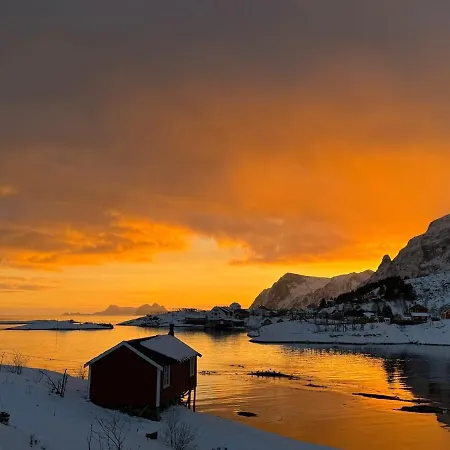 Northern Lights Lofoten, Reine Moskenes